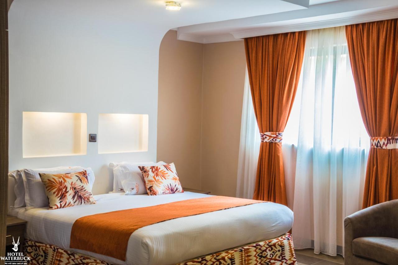 נקורו Hotel Waterbuck מראה חיצוני תמונה