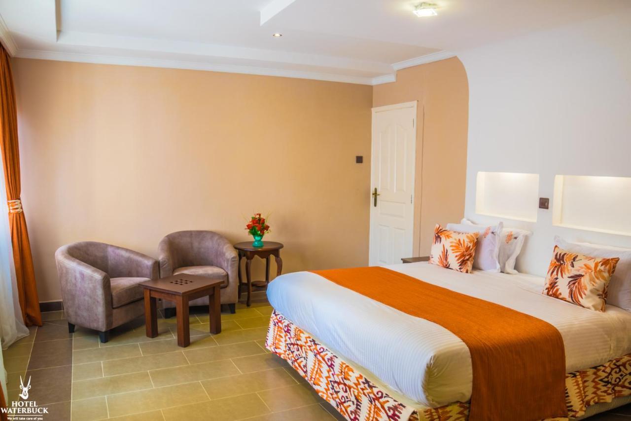 נקורו Hotel Waterbuck מראה חיצוני תמונה