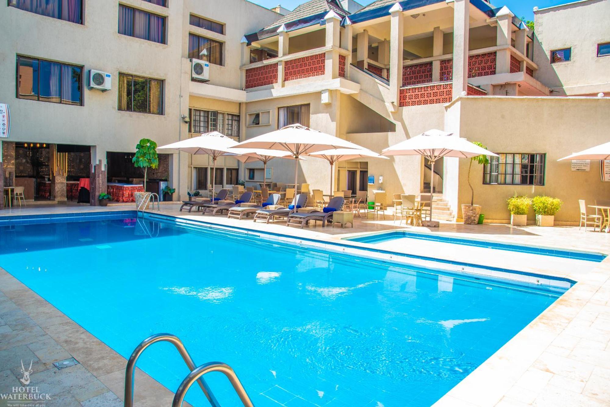 נקורו Hotel Waterbuck מראה חיצוני תמונה